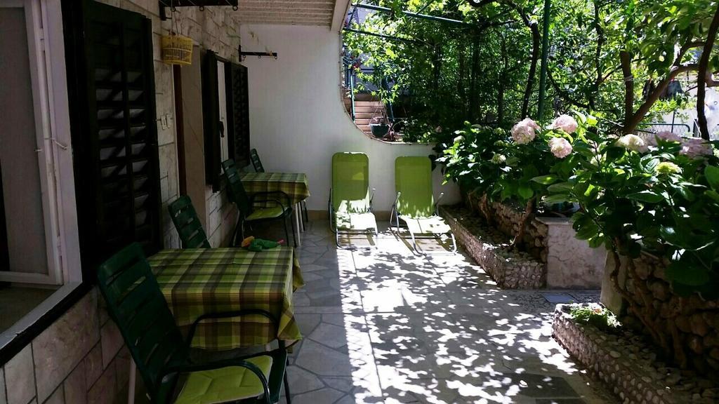 Kuca Skrabic Apartment Baška Voda Екстериор снимка